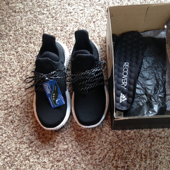 adidas Shoes - Adidas shoes
